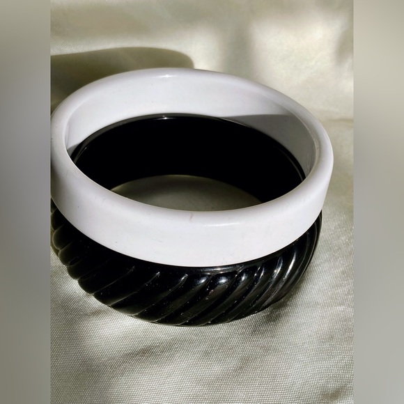 Colorful Bangle Set - Picture 7 of 8